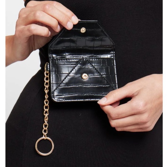 Urban Expressions Gia Croco cardholder in black - Picture 3 of 3